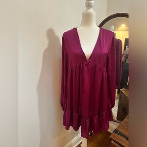 NWOT Fuchsia ruffled tiered boho v neck dress size Large long sleeve baby doll